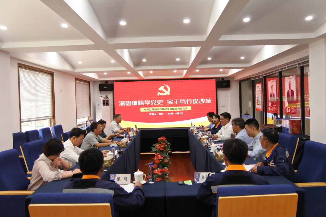 DSC_0526.JPG DSC_0526.JPG